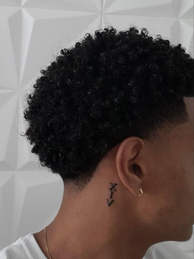 Low Taper Fade Afro